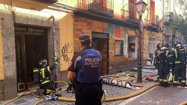 Una explosión de un edificio en el centro de Madrid  - Sputnik Mundo