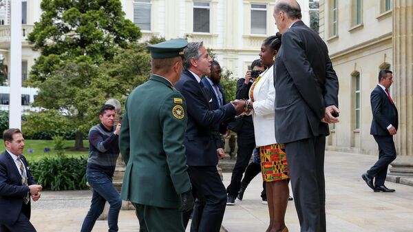Antony Blinken junto a la vicepresidenta de Colombia Francia Márquez en Bogotá - Sputnik Mundo