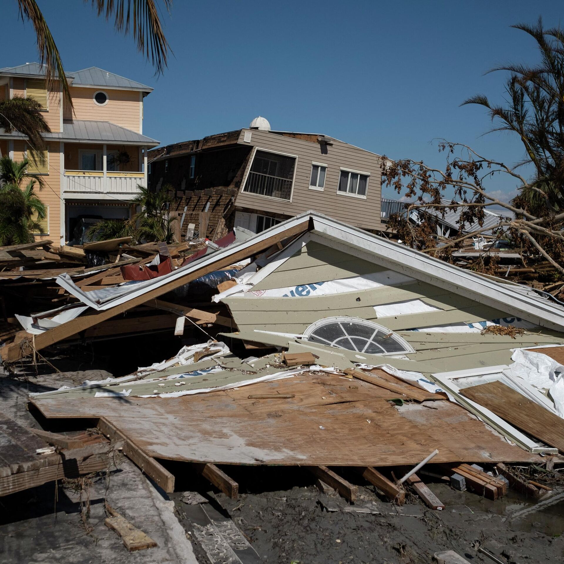 El huracán Ian deja al menos 100 fallecidos en Florida, EEUU ,  Sputnik Mundo