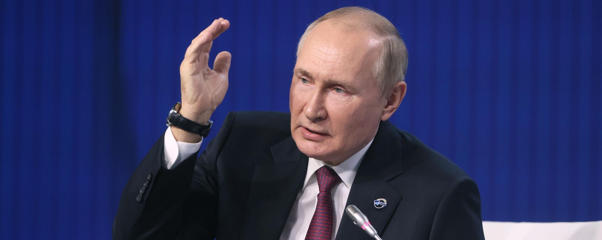 Vladímir Putin, presidente ruso - Sputnik Mundo, 1920, 02.12.2022