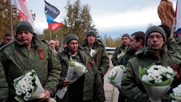 Сombatientes liberados del cautiverio ucraniano en la República Popular de Donetsk (archivo) - Sputnik Mundo