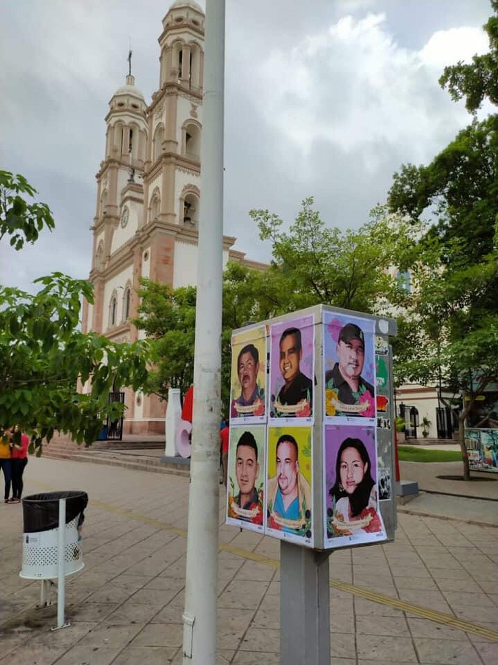 Intervención artística del espacio público en memoria de personas desaparecidas en Sinaloa.  - Sputnik Mundo, 1920, 21.11.2022