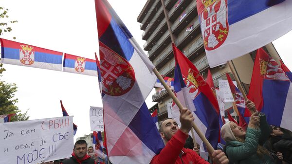 Protestas de serbios de Kosovo en Mitrovica - Sputnik Mundo