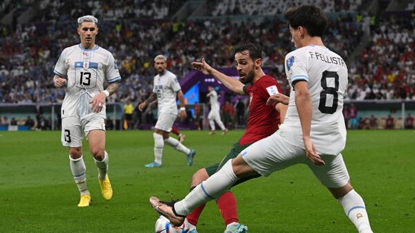 El partido entre Uruguay y Portugal durante el Mundial 2022 - Sputnik Mundo