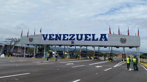 Puente internacional Atanasio Girardot, que une Venezuela y Colombia - Sputnik Mundo