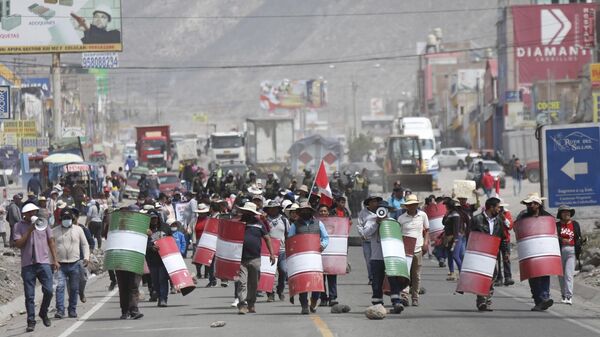 Las protestas en Perú - Sputnik Mundo