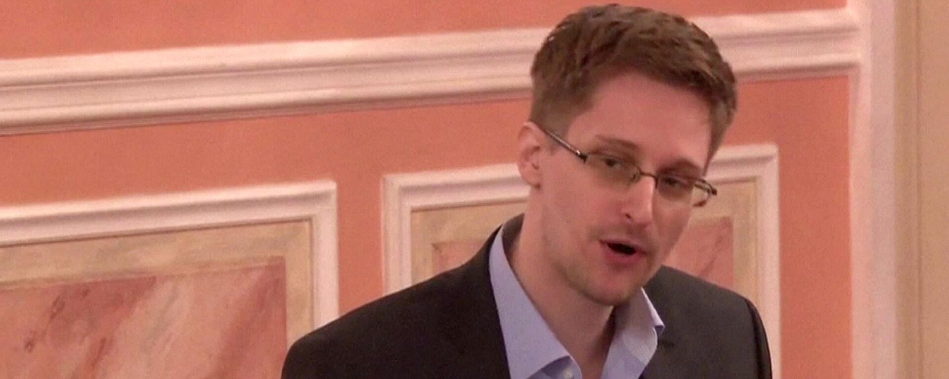 Edward Snowden, el exempleado de la CIA - Sputnik Mundo, 1920, 14.02.2023