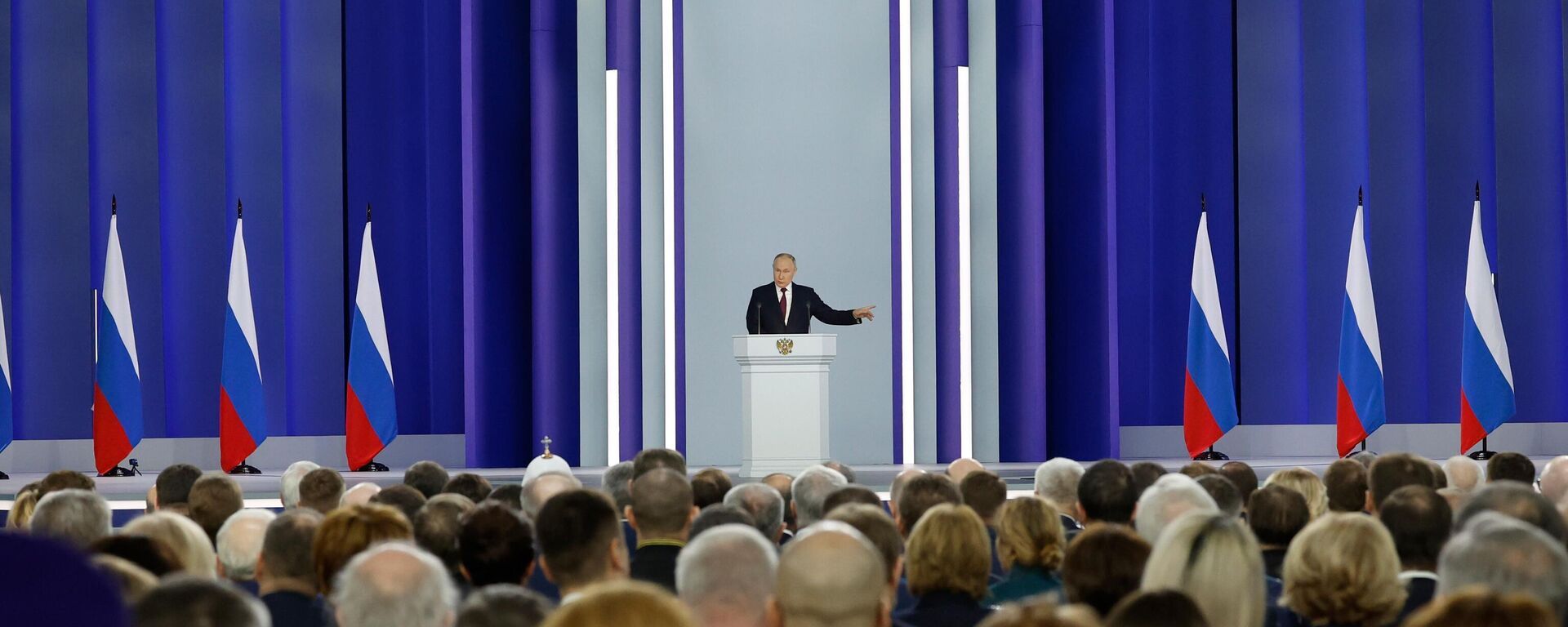 El presidente ruso, Vladímir Putin, pronuncia su discurso anual ante la Asamblea Federal el 21 de febrero de 2023 - Sputnik Mundo, 1920, 21.02.2023