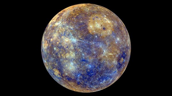 Colorida vista de Mercurio, el planeta más cercano al sol  - Sputnik Mundo