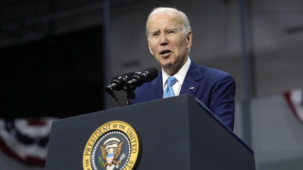 El presidente de Estados Unidos, Joe Biden, habló sobre el aumento de impuestos. - Sputnik Mundo