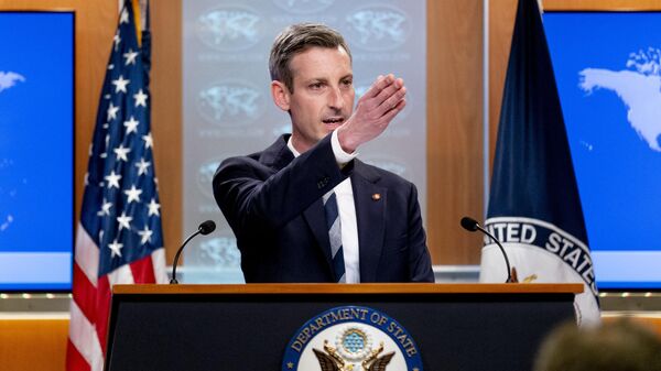 Ned Price, portavoz del Departamento de Estado de EEUU, en febrero de 2022 - Sputnik Mundo