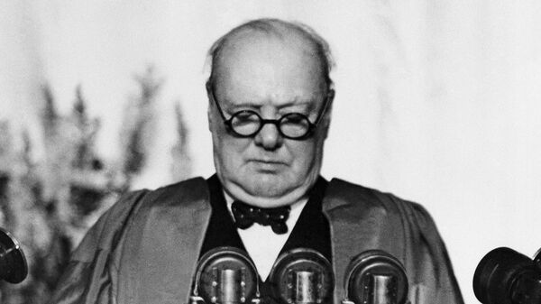 Winston Churchill, el ex primer ministro del Reino Unido, da un discurso en Fulton el 5 de marzo de 1946 - Sputnik Mundo