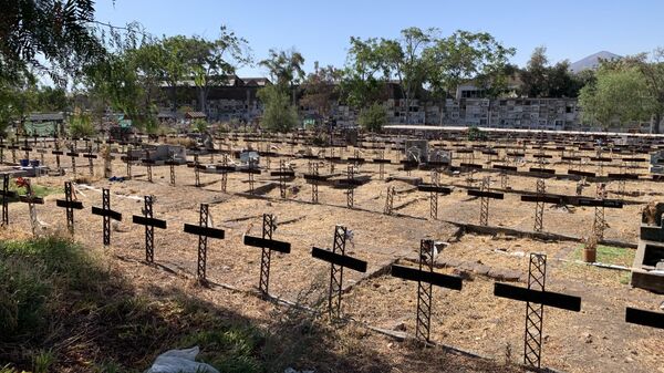 El Patio 29, sector del Cementerio General de Santiago de Chile que guarda los restos de desaparecidos enterrados clandestinamente por la dictadura de Pinochet  - Sputnik Mundo