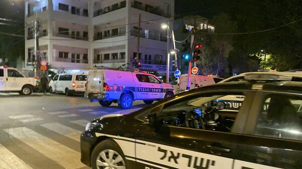 Policía en el lugar del atentado en Tel Aviv - Sputnik Mundo