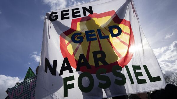 Protesta climática en La Haya, el 11 de marzo - Sputnik Mundo