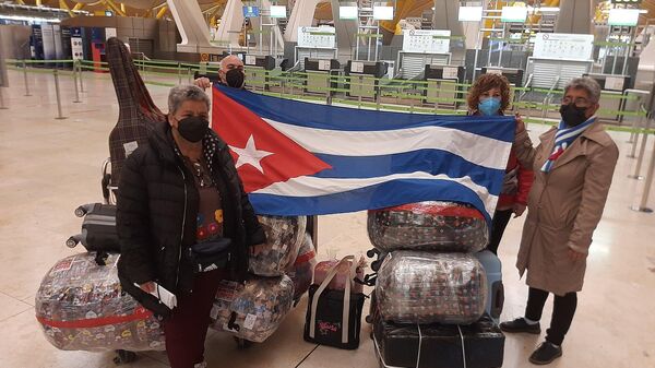 Donaciones enviadas desde España a Cuba - Sputnik Mundo