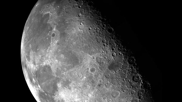 La luna (Imagen referencial) - Sputnik Mundo