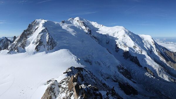 Vista del Mont Blanc desde Aiguille du Midi  - Sputnik Mundo