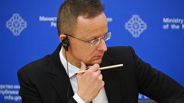 Peter Szijjarto, el ministro de Asuntos Exteriores y Comercio Exterior húngaro  - Sputnik Mundo