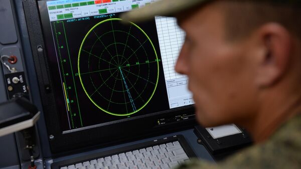 Sede móvil del sistema de guerra electrónica Krasukha 4 de Rusia - Sputnik Mundo