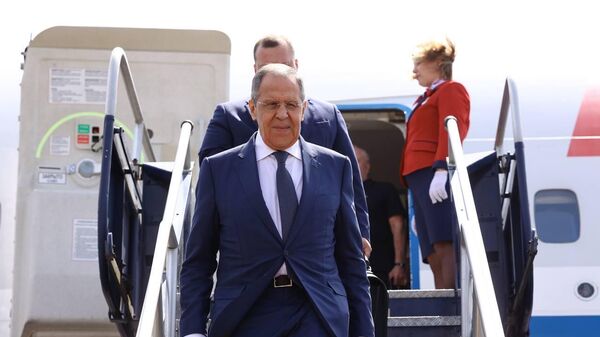 El canciller de Rusia, Serguéi Lavrov, llega a Venezuela el 18 de abril de 2023 - Sputnik Mundo