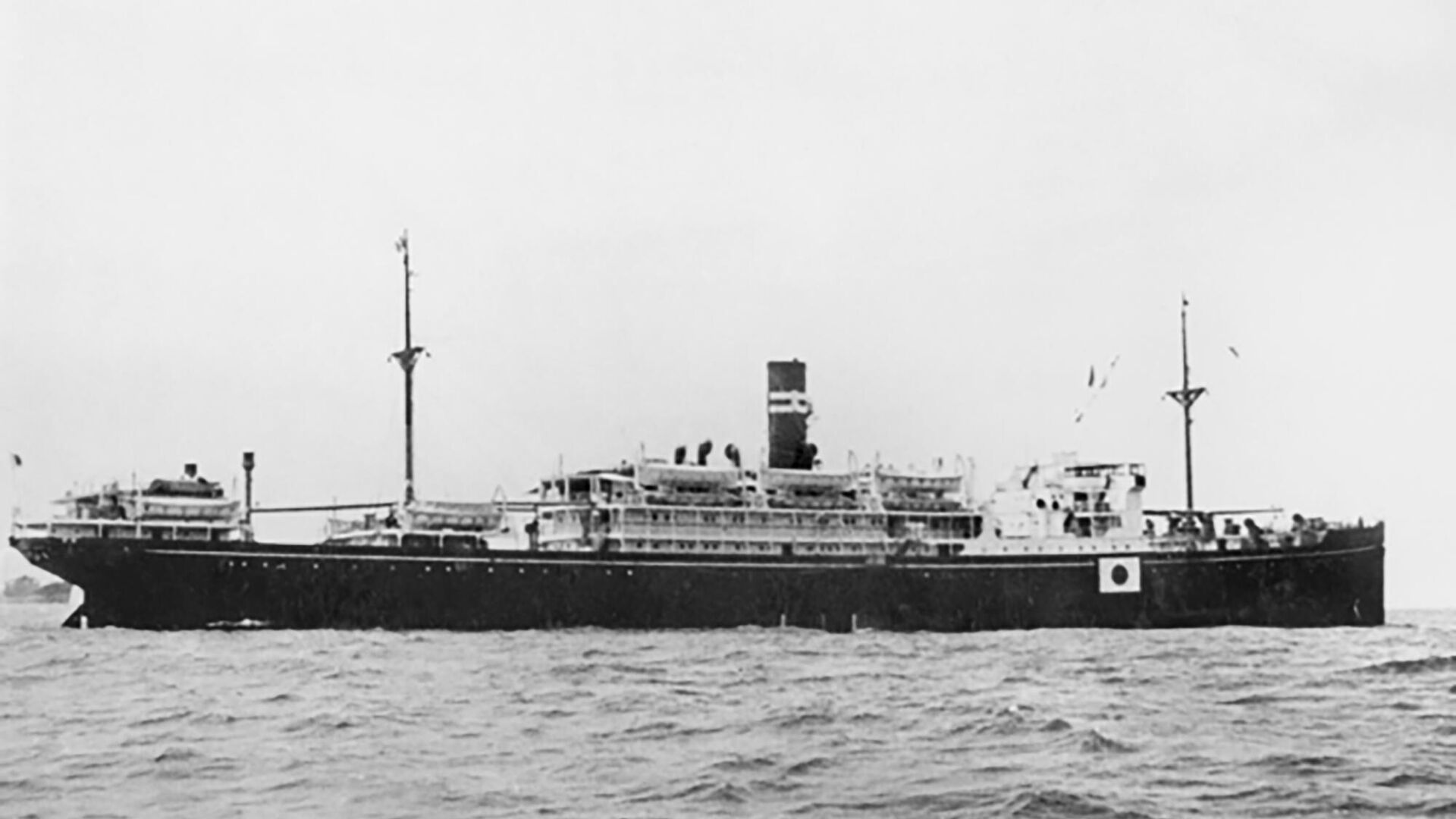 El barco Montevideo Maru, que transportaba prisioneros australianos, hundido por EEUU  - Sputnik Mundo, 1920, 22.04.2023