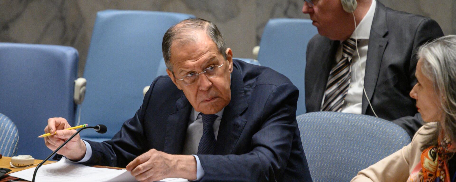 Serguéi Lavrov, el ministro de Asuntos Exteriores ruso, en una reunión del Consejo de Seguridad de la ONU sobre el conflicto palestino-israelí en la sede de la ONU en Nueva York el 25 de abril de 2023. - Sputnik Mundo, 1920, 25.04.2023
