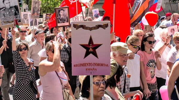 Regimiento Inmortal, en Madrid - Sputnik Mundo