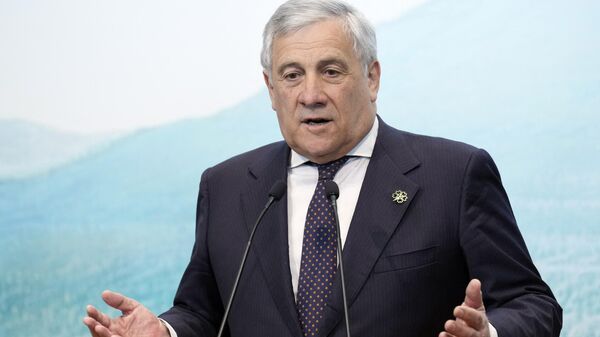 El titular de Exteriores y vice primer ministro italiano, Antonio Tajani - Sputnik Mundo