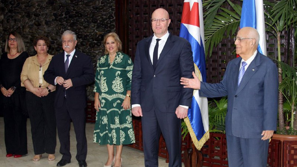Rusia y Cuba reafirman voluntad de profundizar cooperación bilateral - Sputnik Mundo