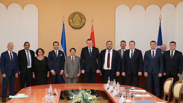 Reunión entre delegaciones del Gobierno de Nicaragua y Bielorrusia - Sputnik Mundo