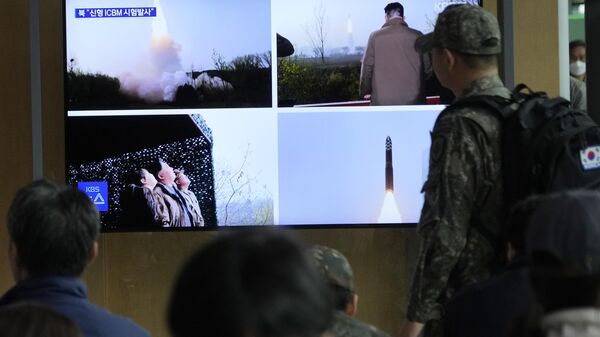 Lanzamientos de misiles de Corea del Norte (archivo) - Sputnik Mundo