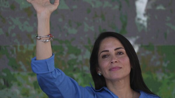 Luisa González, candidata presidencial a las elecciones generales de Ecuador - Sputnik Mundo
