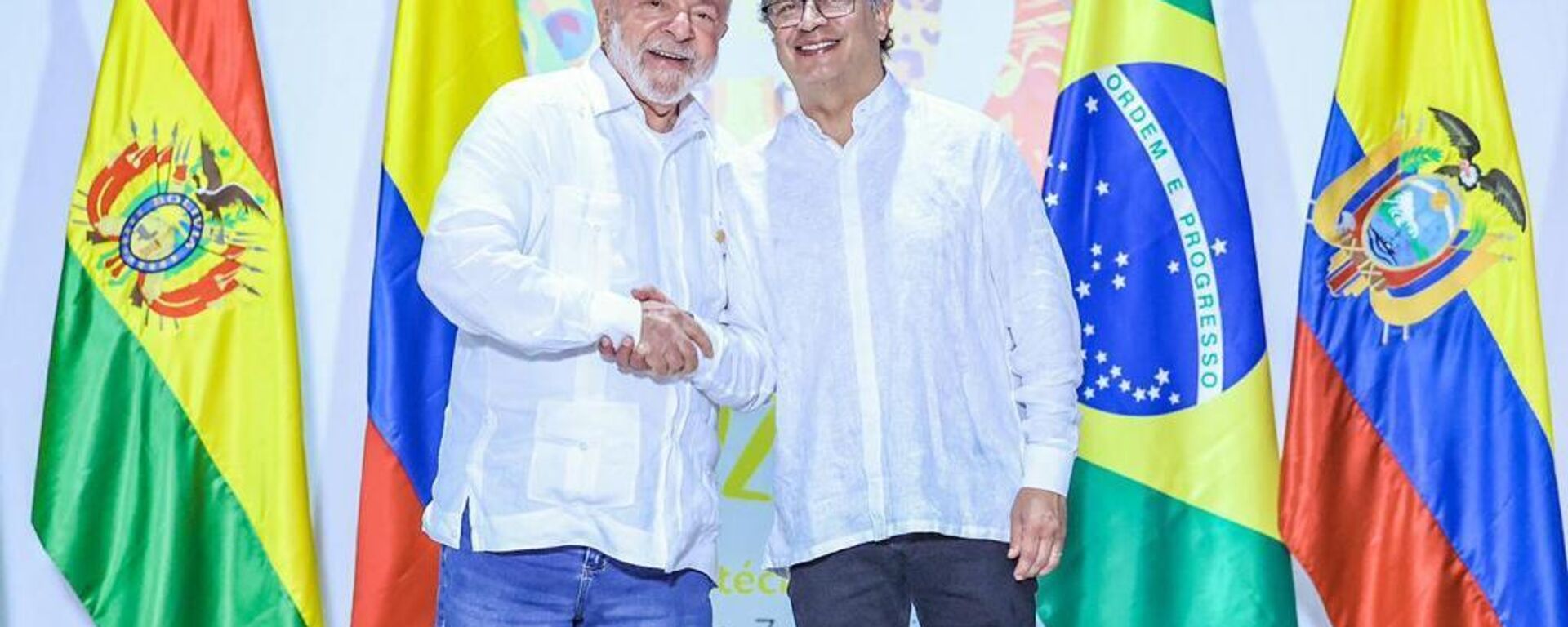El presidente de Brasil, Lula da Silva, y el mandatario de Colombia, Gustavo Petro, durante una reunión el 8 de julio de 2023 - Sputnik Mundo, 1920, 09.07.2023