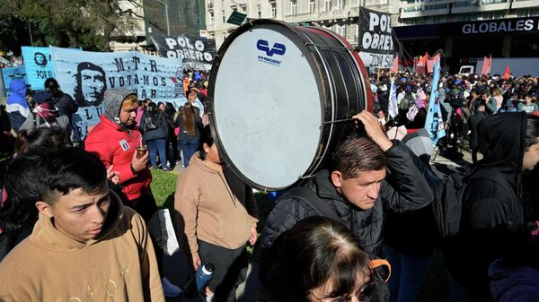 Manifestación en Buenos Aires por la muerte de Facundo Molares - Sputnik Mundo