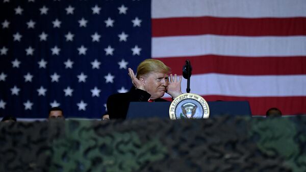 El expresidente de EEUU, Donald Trump, en el Campo Aéreo de Bagram, en Afganistán, en 2019 - Sputnik Mundo
