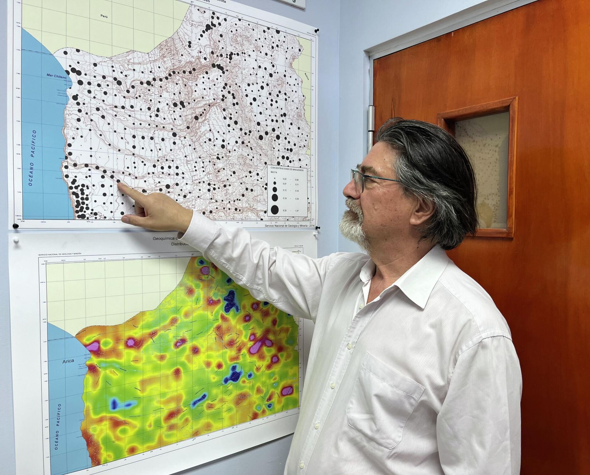 Bernardo Arriaza señala la cartografía del manganeso usado por los chinchorro - Sputnik Mundo, 1920, 24.08.2023
