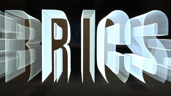 El logo de los BRICS - Sputnik Mundo
