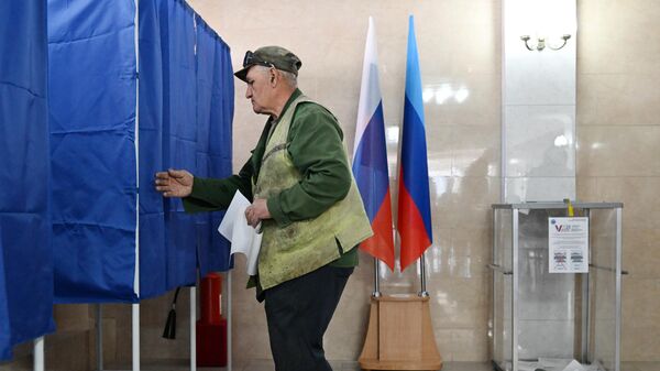 Las elecciones en las nuevas regiones de Rusia - Sputnik Mundo