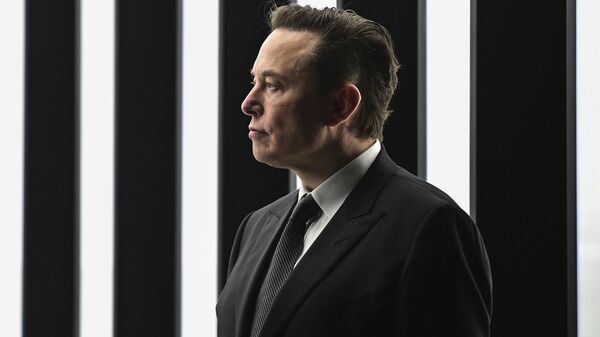 Elon Musk, CEO de Tesla, asiste a la inauguración de la fábrica de Tesla Berlín Brandenburgo en Alemania, 22 de marzo de 2022 - Sputnik Mundo