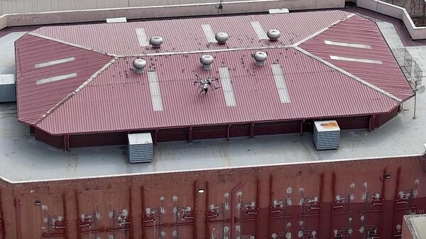 Un dron con explosivos sobre la cárcel La Roca en Guayaquil, Ecuador - Sputnik Mundo