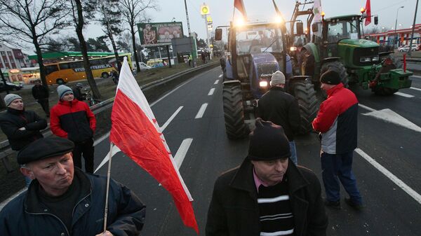 Protestas de agricultores en Polonia - Sputnik Mundo