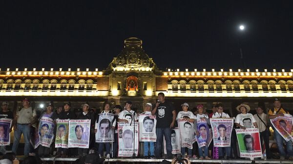 El 26 de septiembre de este año se conmemoró el noveno aniversario de la desaparición de los jóvenes de Ayotzinapa. - Sputnik Mundo