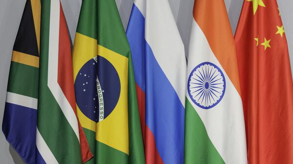 Los BRICS son algunos de los países que se posicionan frente a la debacle de las naciones hegemónicas.  - Sputnik Mundo