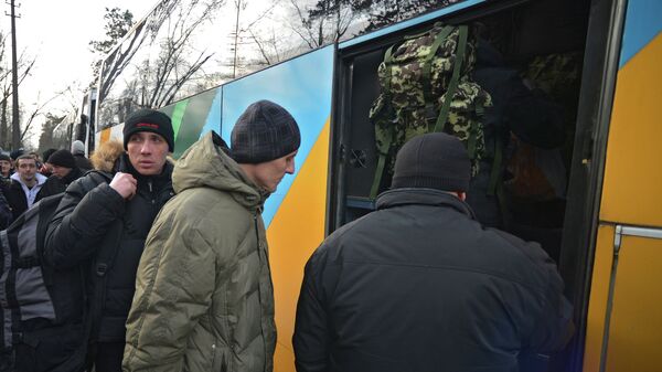 El ejército ucraniano lanza su cuarta campaña de movilización - Sputnik Mundo