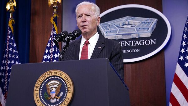 El presidente de EEUU, Joe Biden, en una conferencia de prensa en el Pentágono - Sputnik Mundo