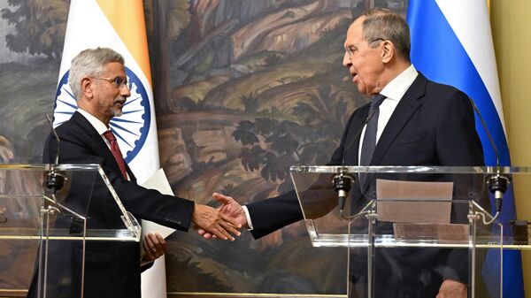 El ministro de Exteriores ruso, Serguéi Lavrov, y su homólogo indio, Subrahmanyam Jaishankar - Sputnik Mundo