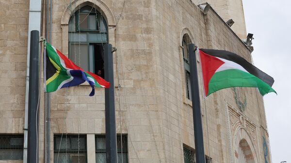Las banderas de Sudáfrica y Palestina - Sputnik Mundo