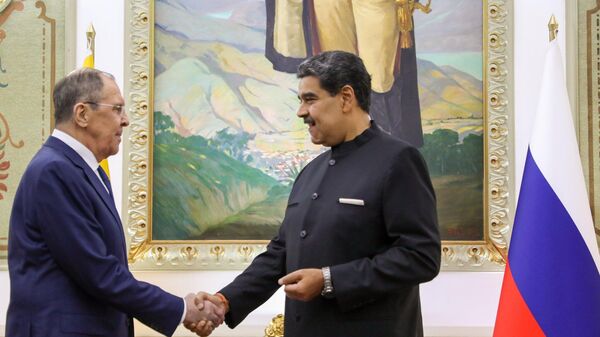 Lavrov y Maduro se reunieron en Ceracas - Sputnik Mundo