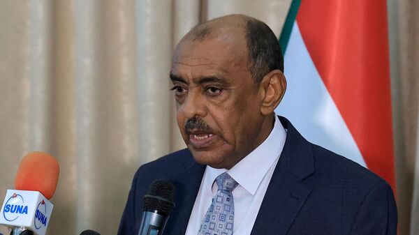 Ali Sadiq, el ministro de Exteriores sudanés - Sputnik Mundo